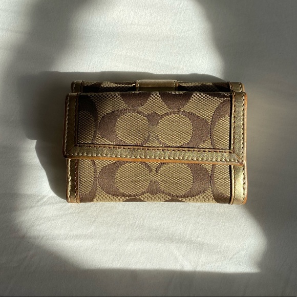 Coach Wallet - Picture 5 of 5